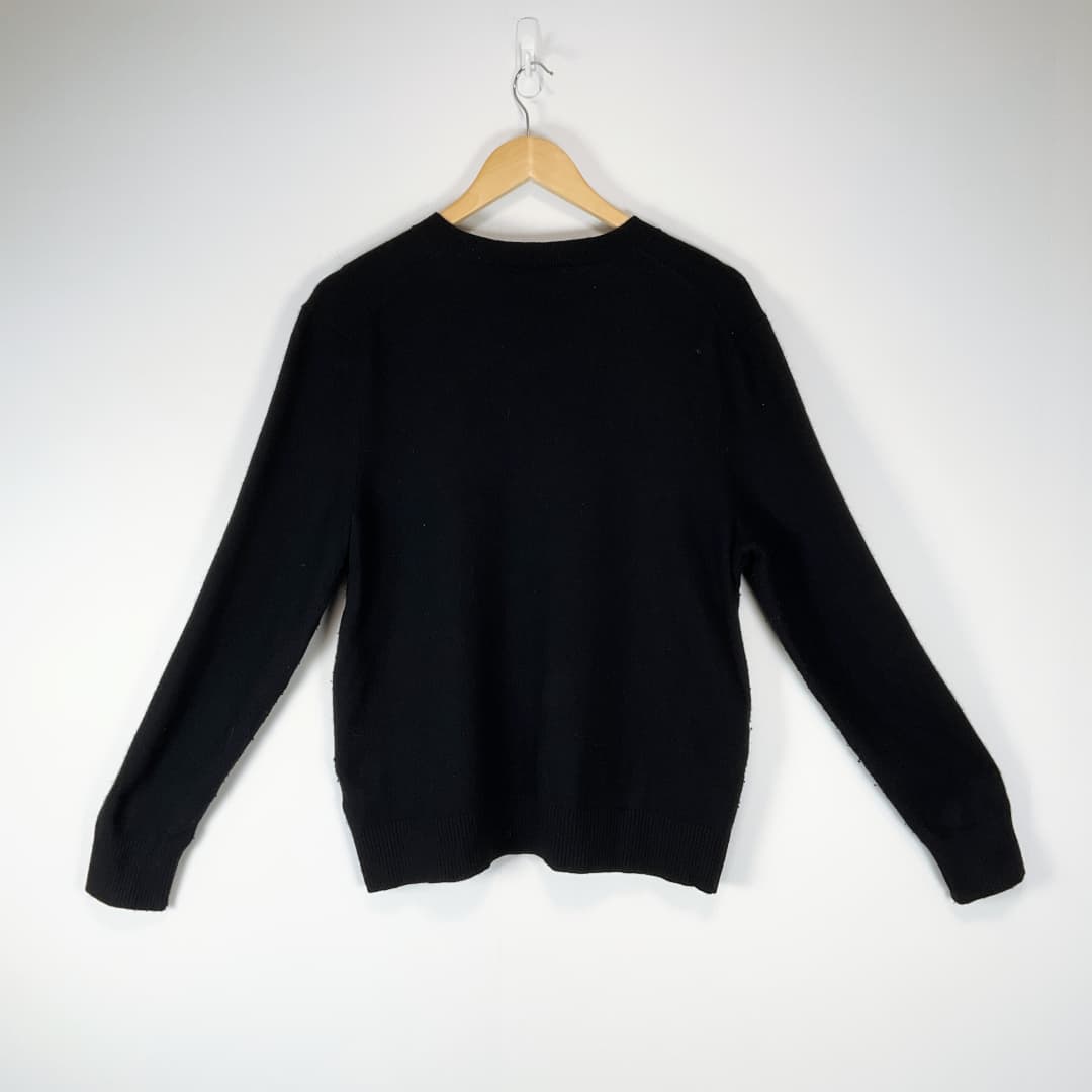 Calvin Klein - V Neck Knit Sweater