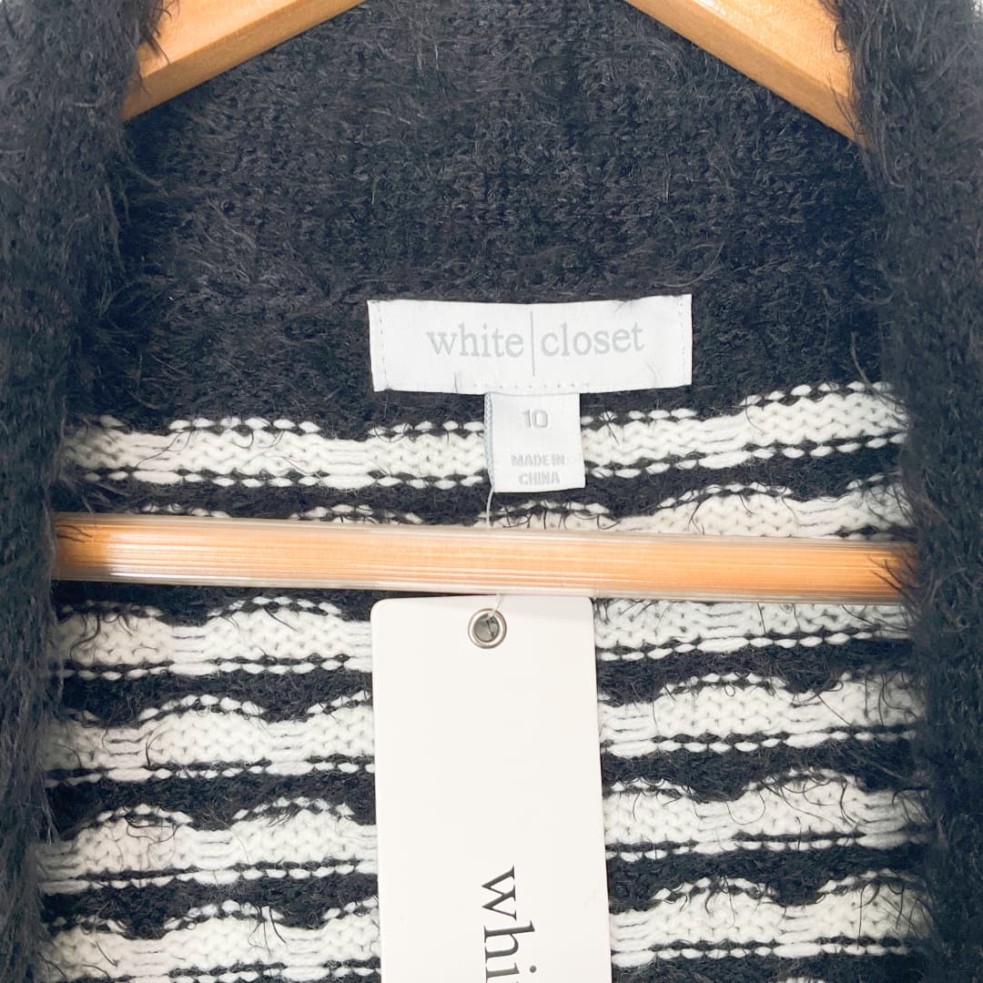 White Closet - Cardigan