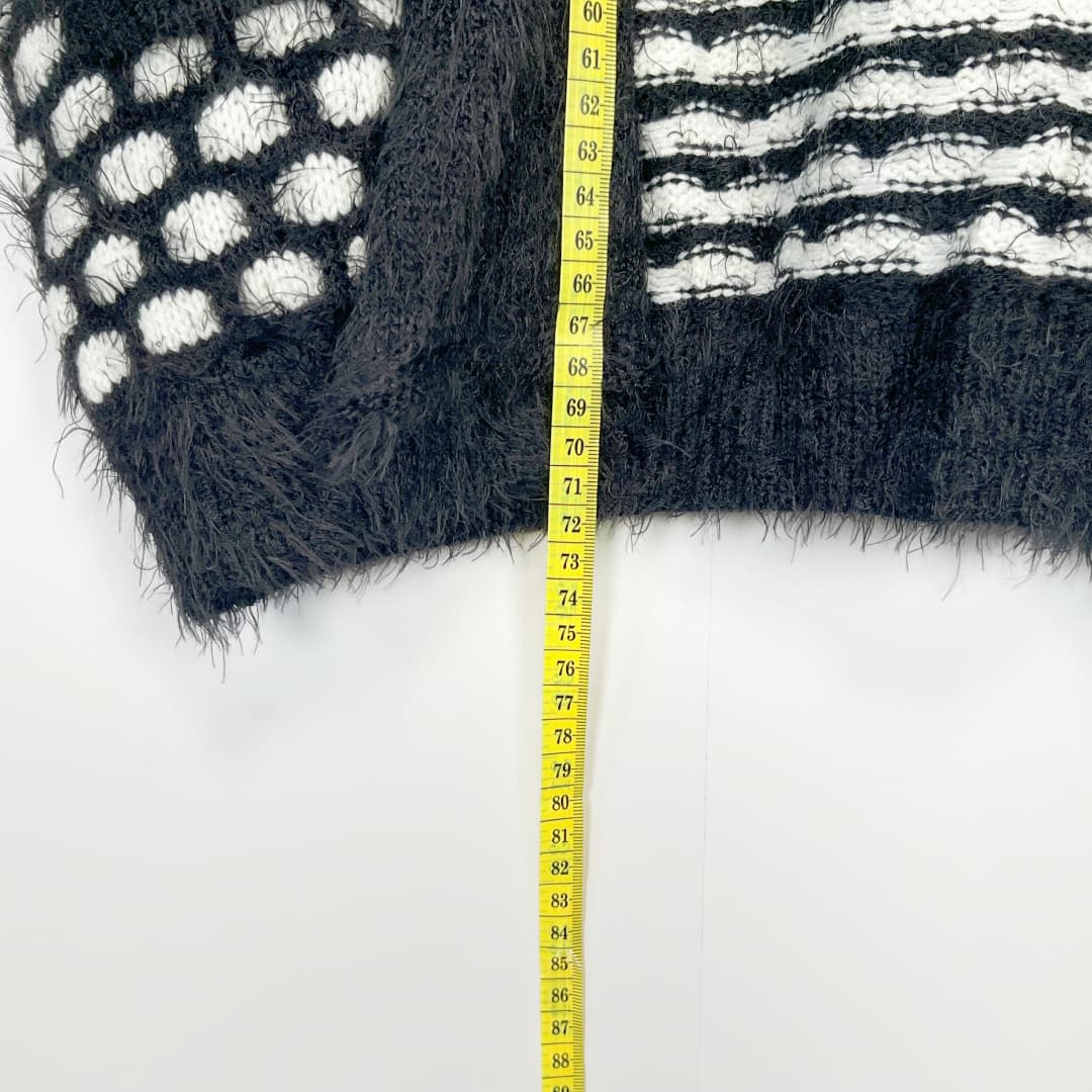 White Closet - Cardigan