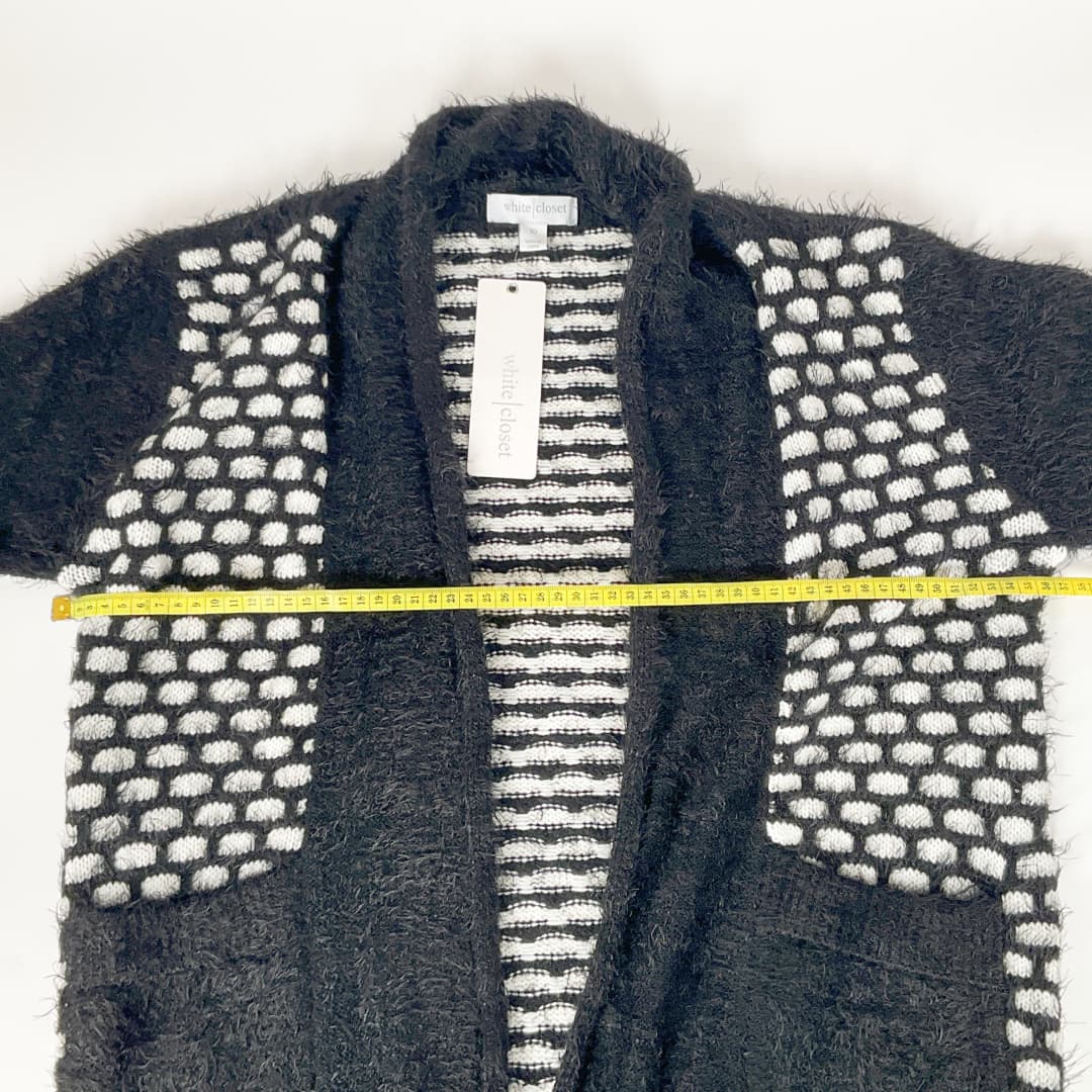 White Closet - Cardigan