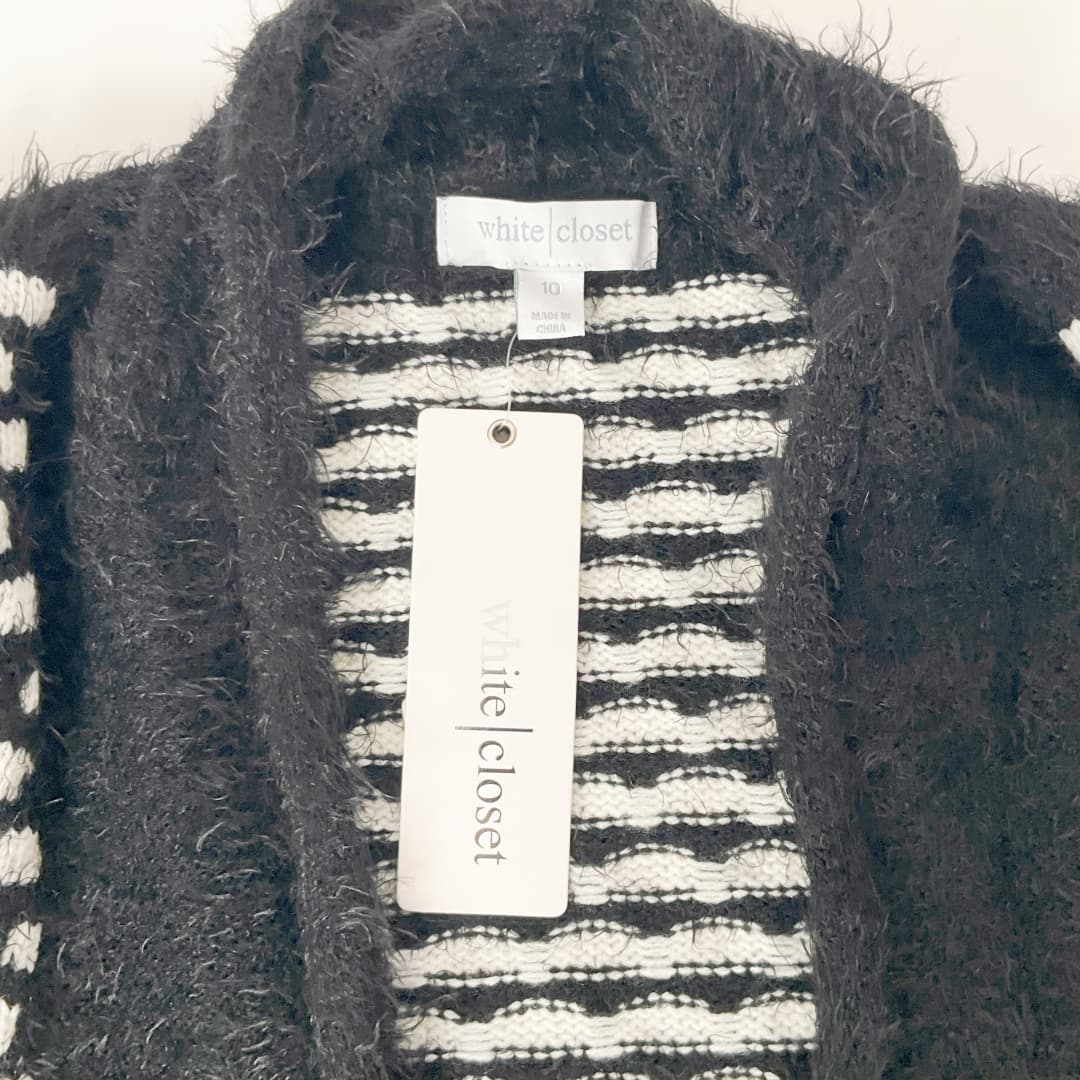 White Closet - Cardigan