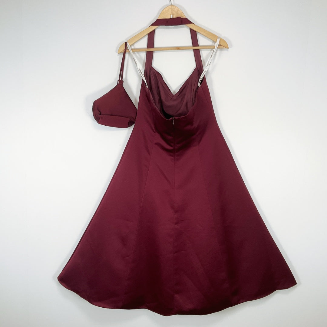 DAVID'S BRIDAL Burgundy Satin Formal Dress with Handbag