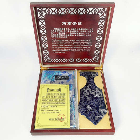 Yun Brocade Set - Scarf and Tie