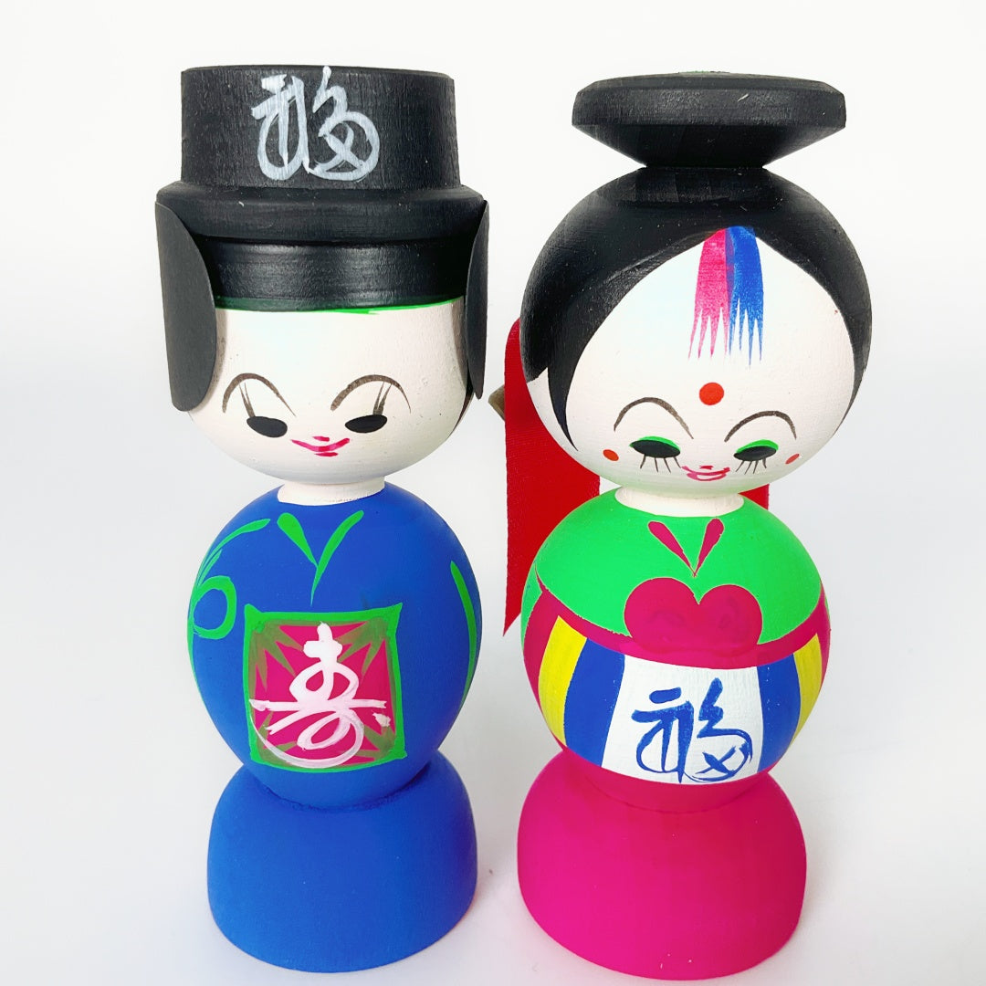 Korean Wooden Arts - Miniature Traditional Wedding Dolls