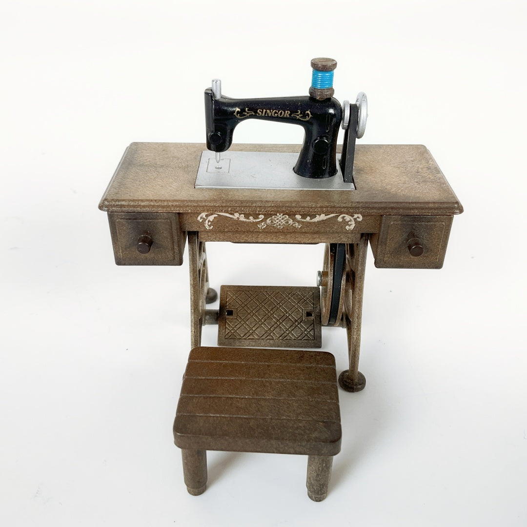 Vintage Sylvanian Families Sewing Machine