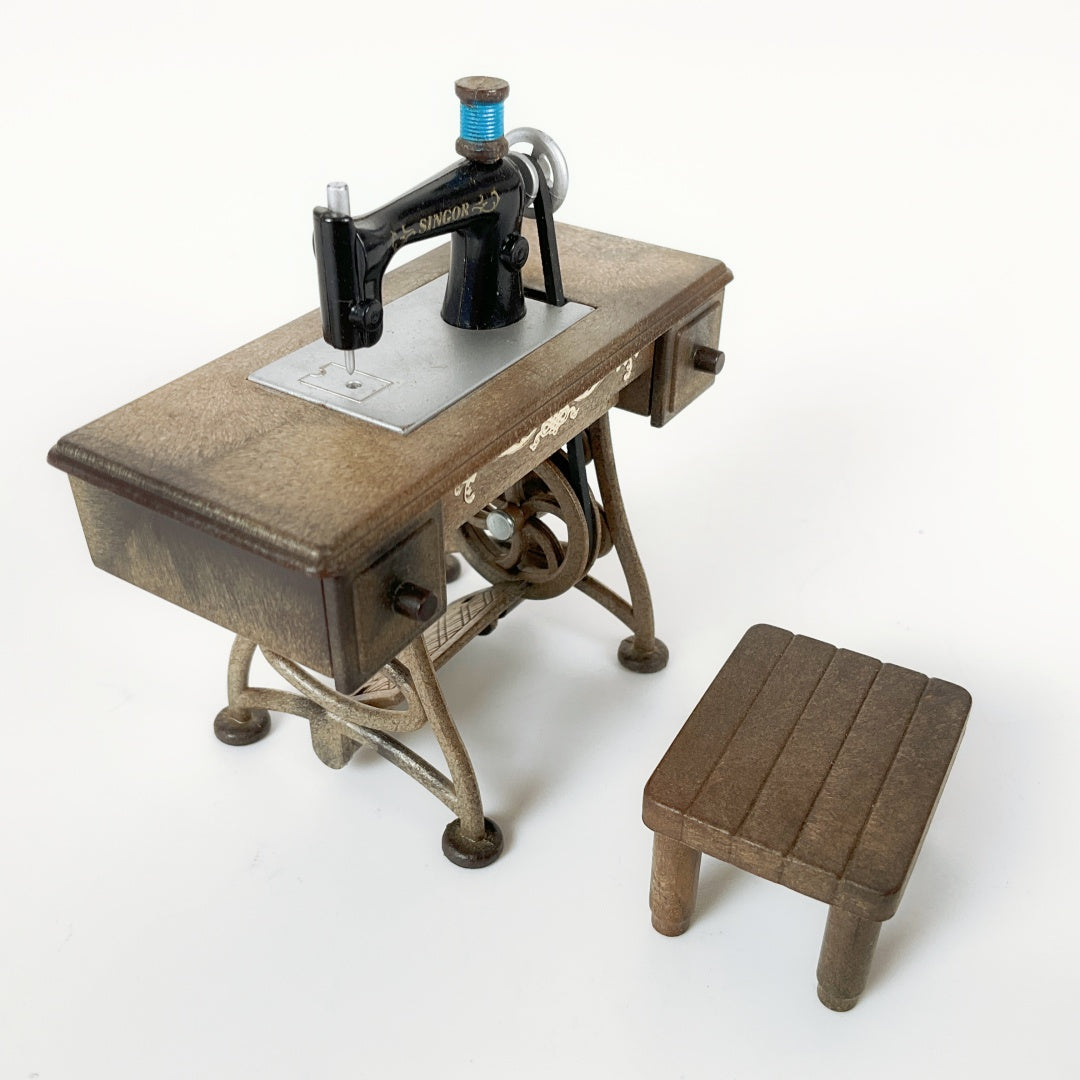 Vintage Sylvanian Families Sewing Machine