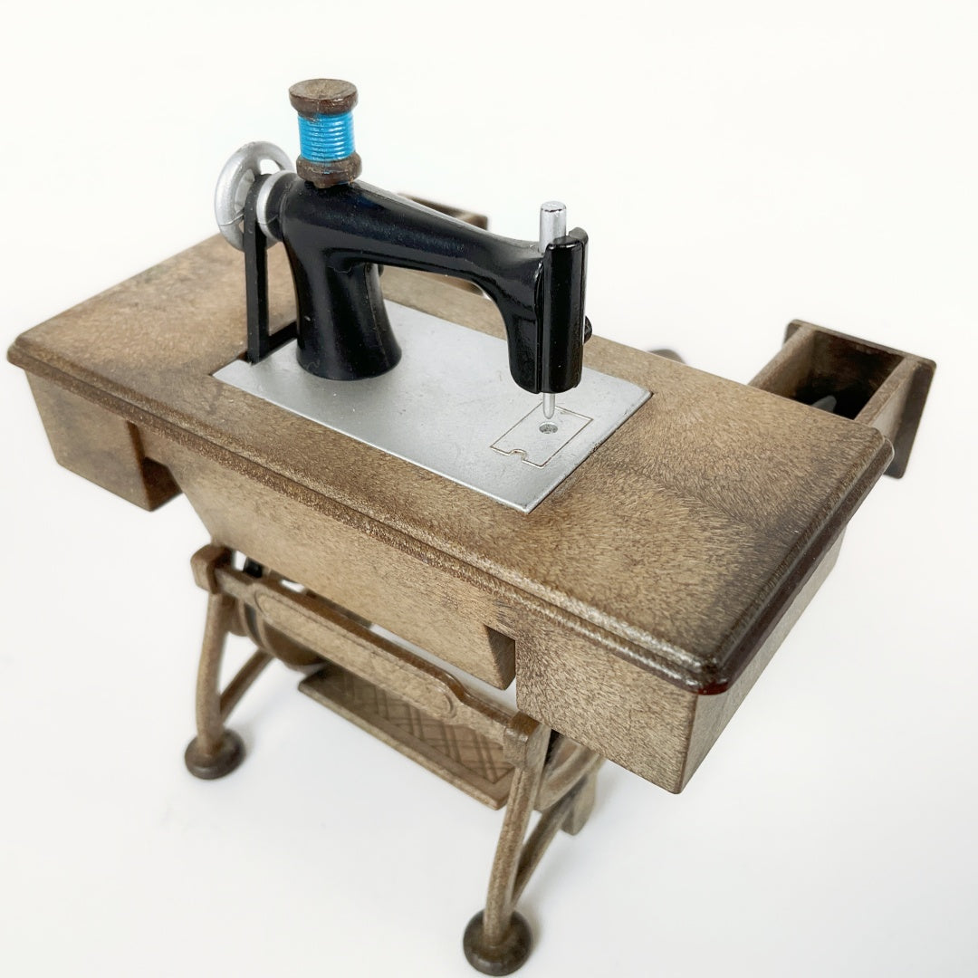 Vintage Sylvanian Families Sewing Machine