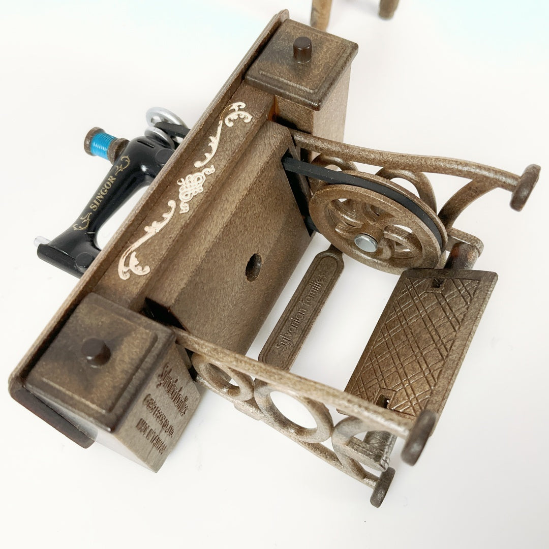 Vintage Sylvanian Families Sewing Machine