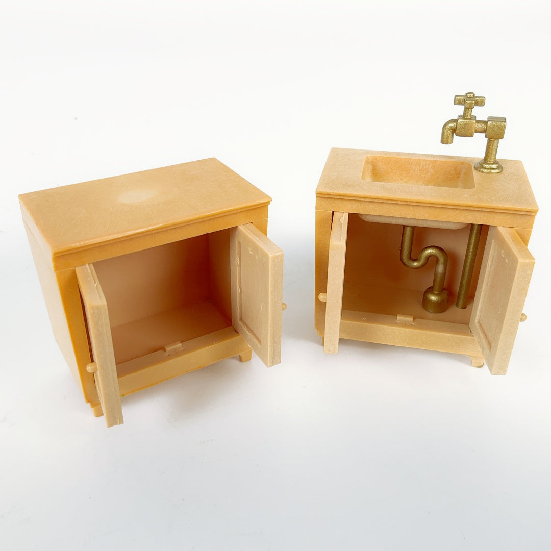 Sylvanian Families Vintage Sink and Cabinet Set