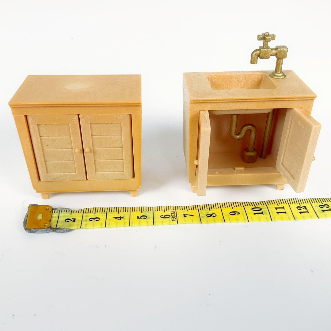Sylvanian Families Vintage Sink and Cabinet Set