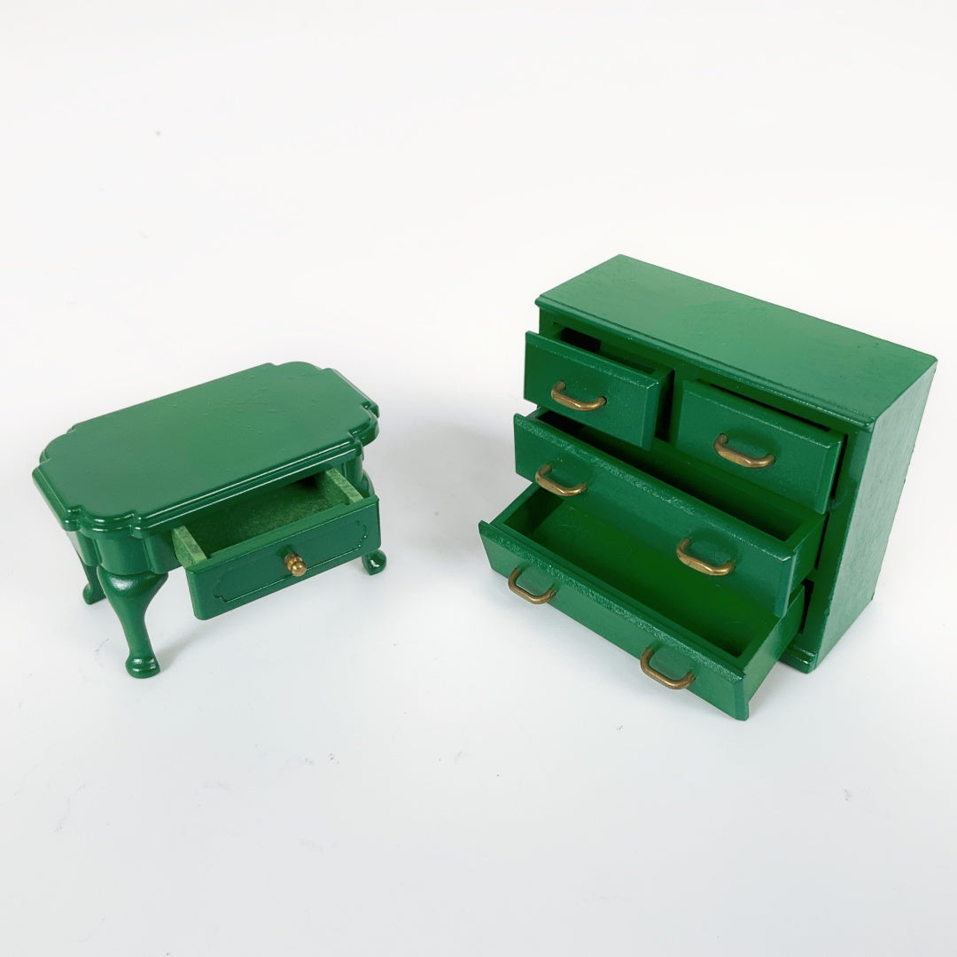 Sylvanian Families Vintage Cabinet & Table Set