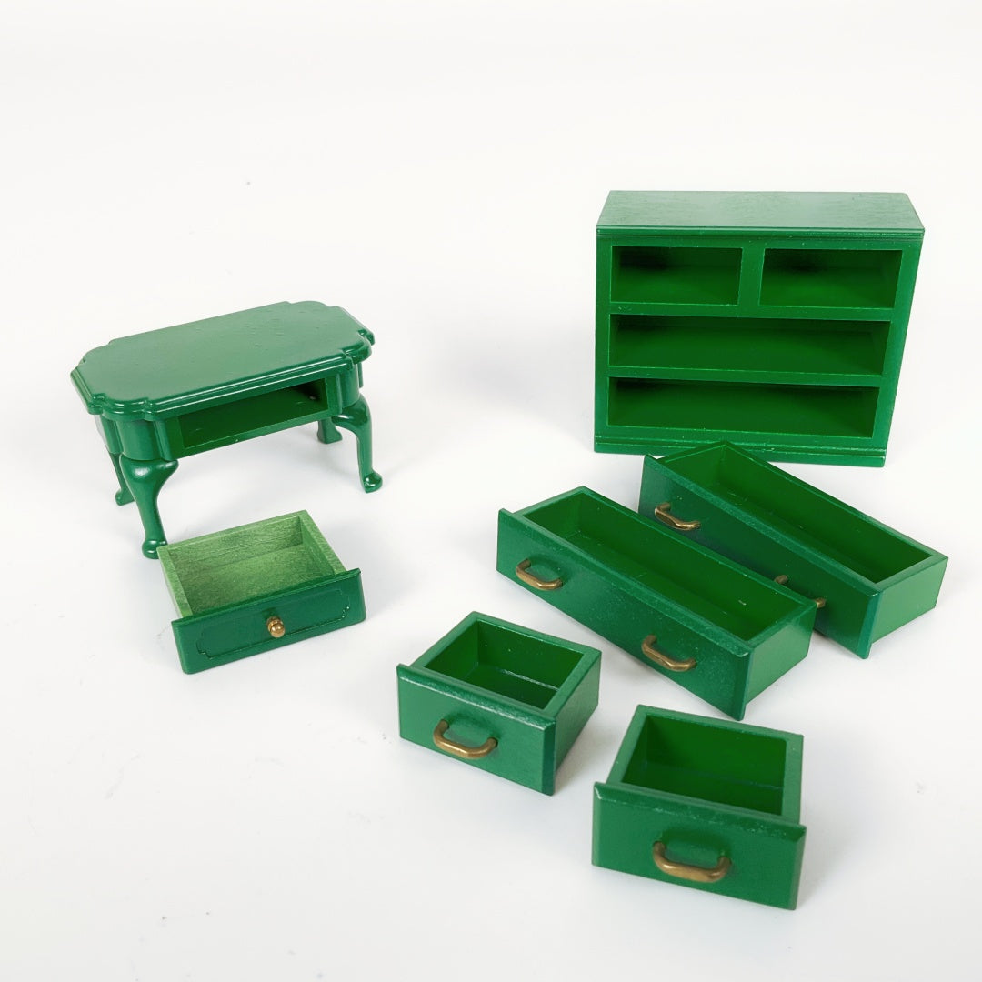 Sylvanian Families Vintage Cabinet & Table Set