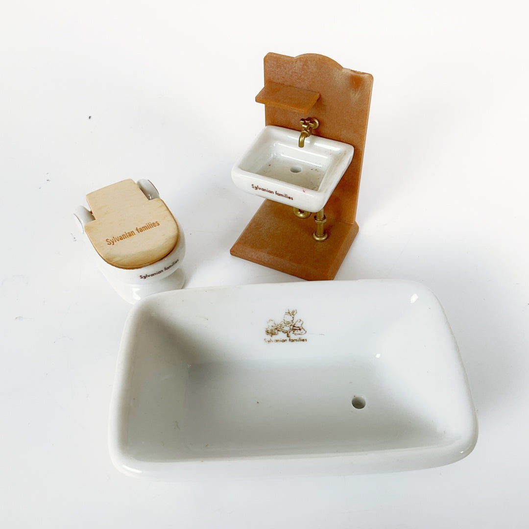 Sylvanian Families Vintage Ceramic Bathroom Set