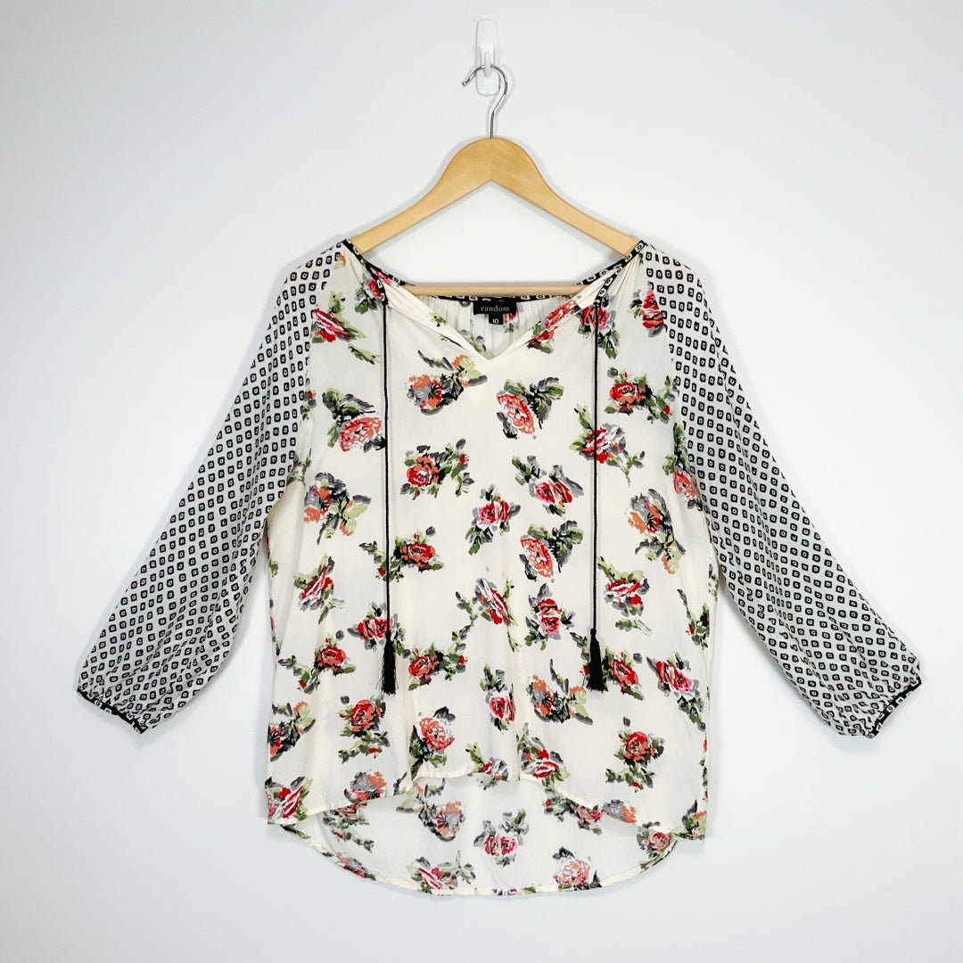 Random - Floral Print Long-Sleeve Top