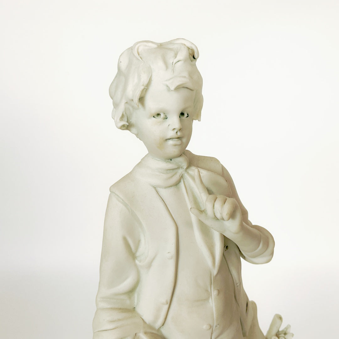 Giovanni Barbetta - Vintage Italian Capodimonte Coy Sculpture