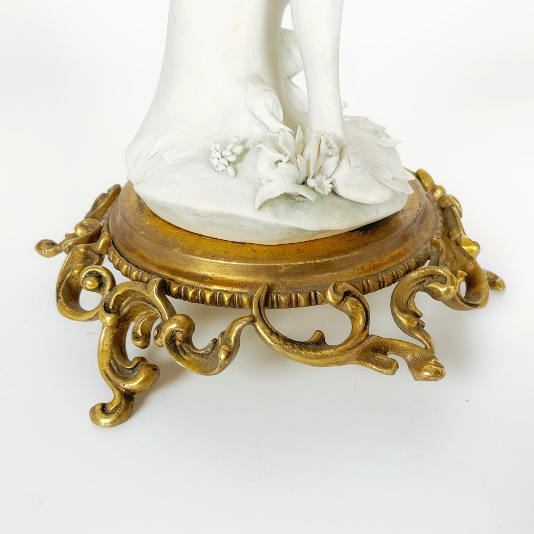 Giovanni Barbetta - Vintage Italian Capodimonte Coy Sculpture