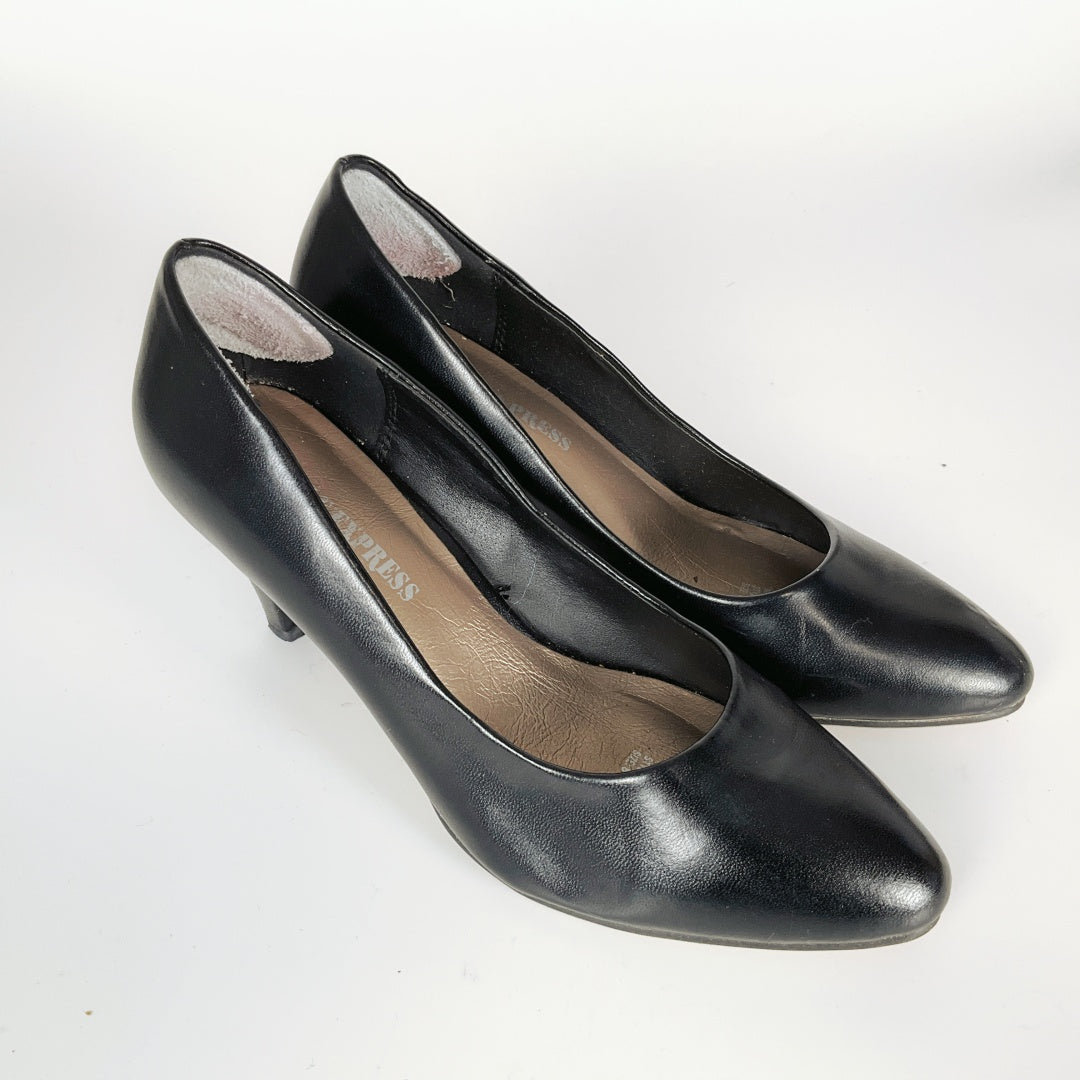 Style Express - Black Pump