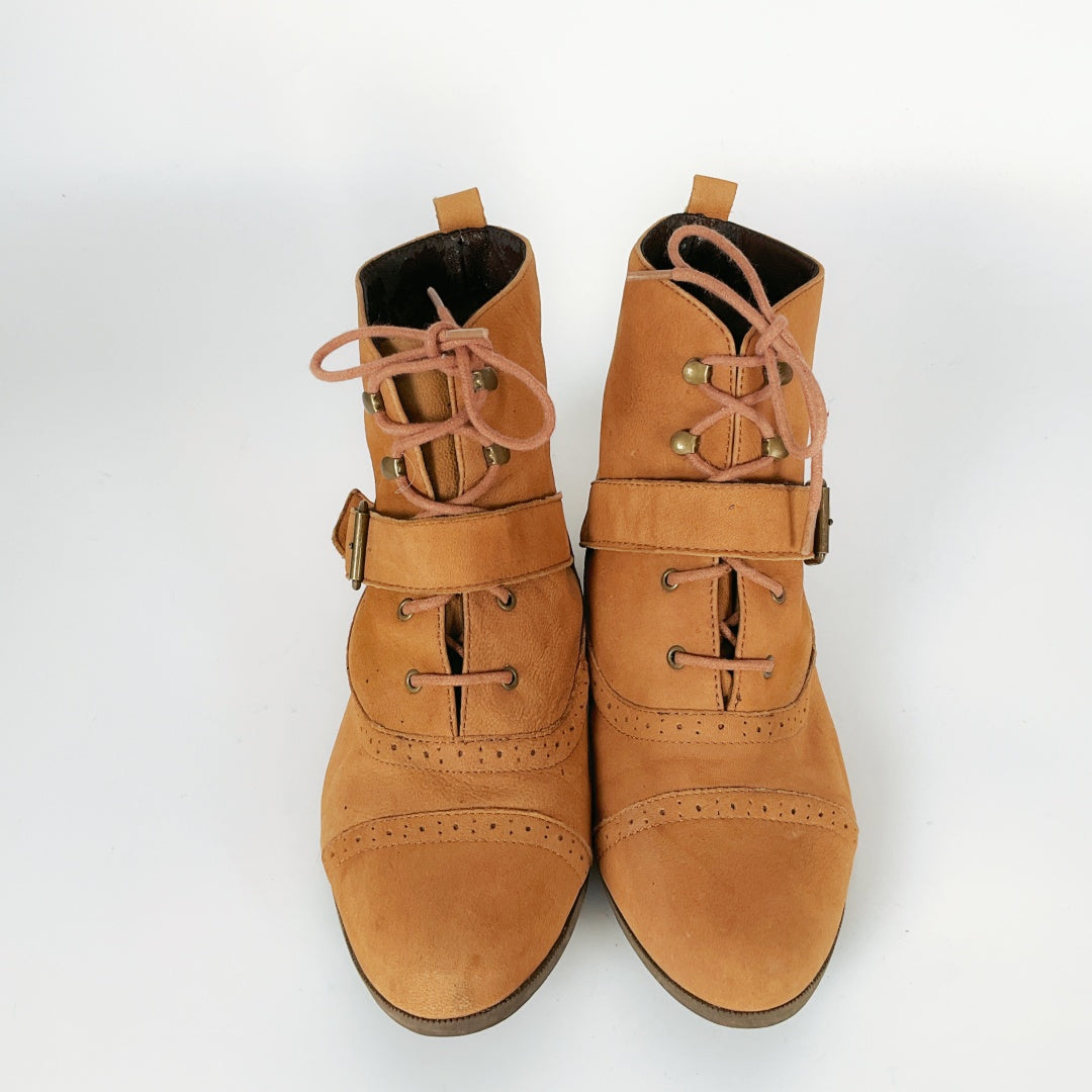 Winston Smith - Ankle Leather Boots