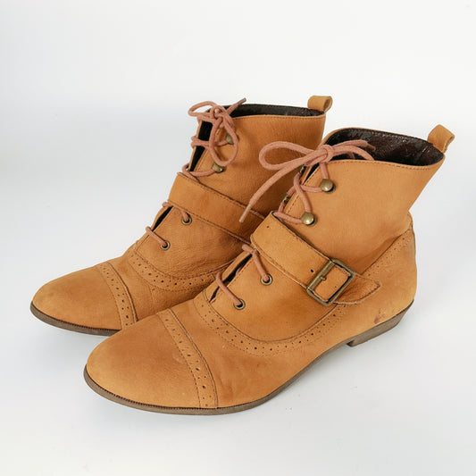 Winston Smith - Ankle Leather Boots