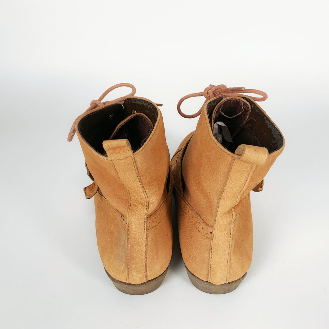Winston Smith - Ankle Leather Boots