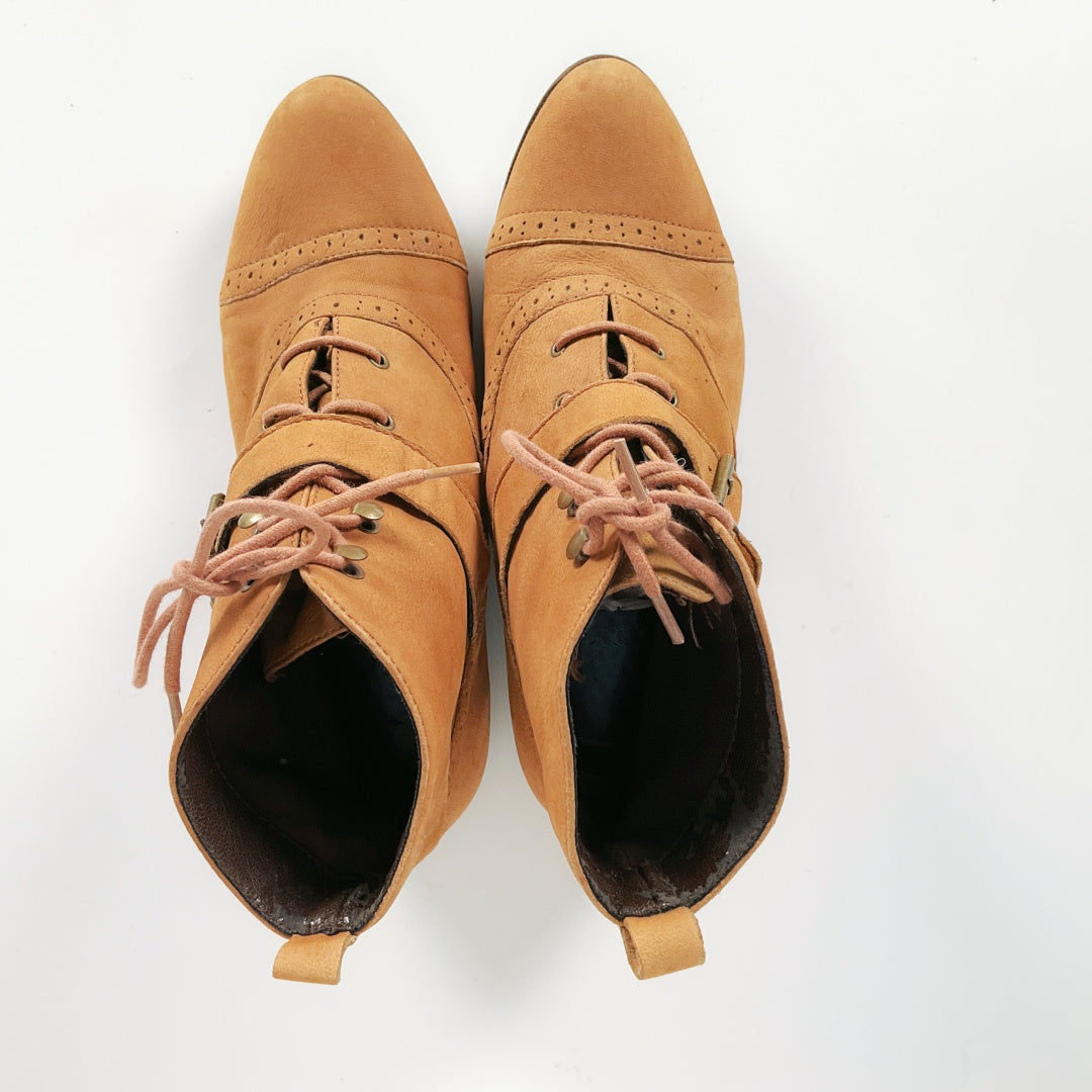 Winston Smith - Ankle Leather Boots