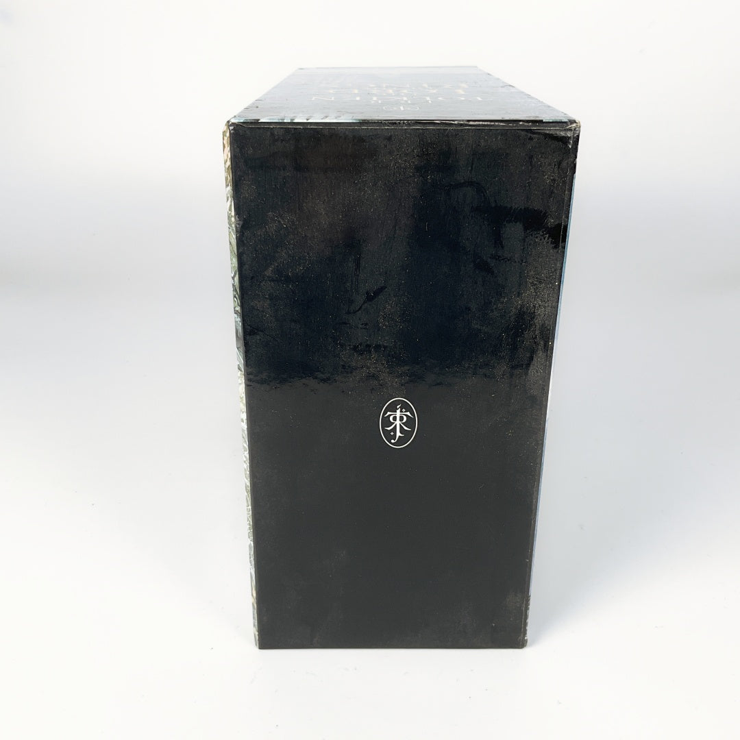 The Lord of the Rings Deluxe Illustrated Box Set