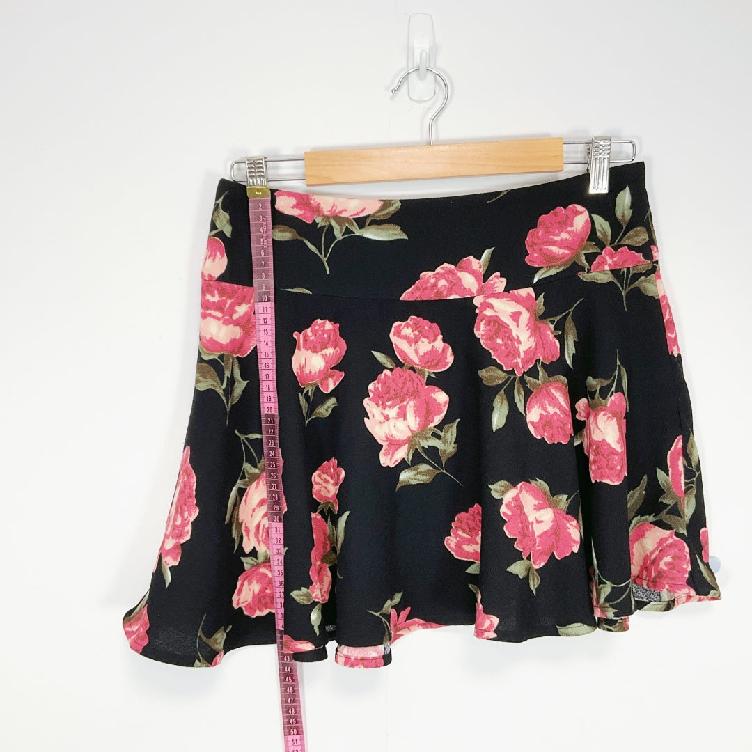 LIPPY - Black Floral Skater Skirt