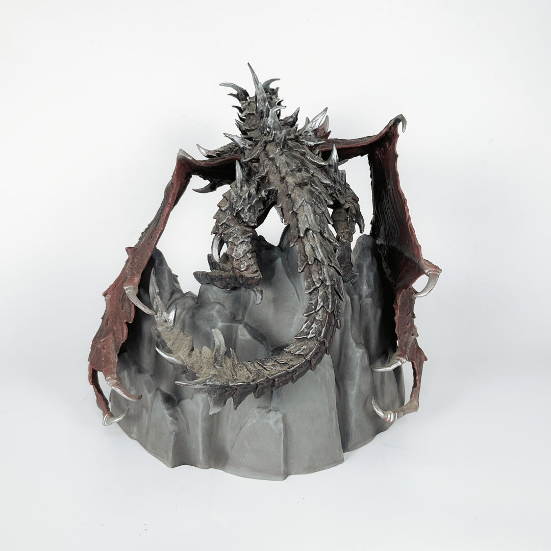 The Elder Scrolls V: Skyrim Collector's Edition – Alduin Dragon Figure