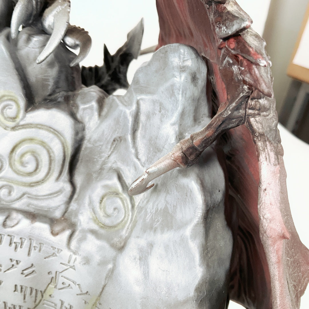 The Elder Scrolls V: Skyrim Collector's Edition – Alduin Dragon Figure