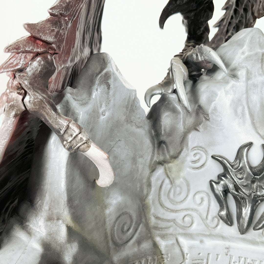 The Elder Scrolls V: Skyrim Collector's Edition – Alduin Dragon Figure