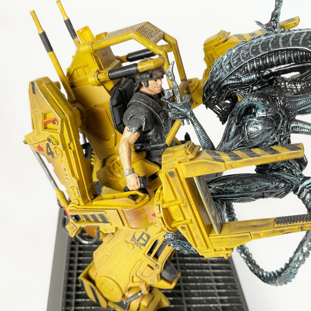 Aliens: Colonial Marines Collector's Edition – Figure