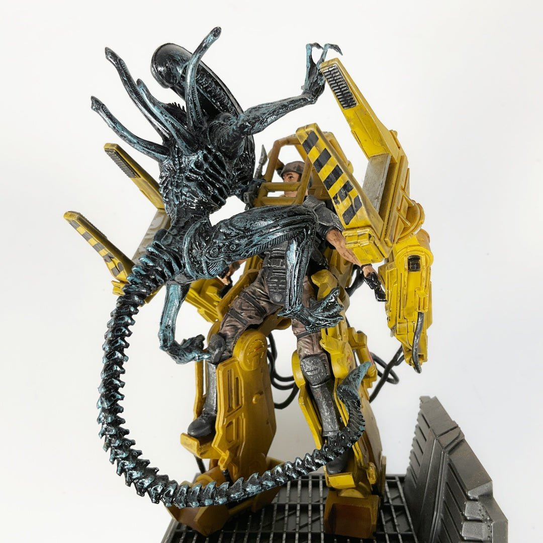 Aliens: Colonial Marines Collector's Edition – Figure