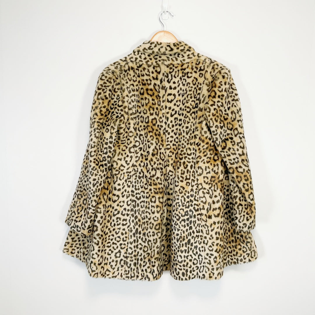 Forever New - Leopard Coat