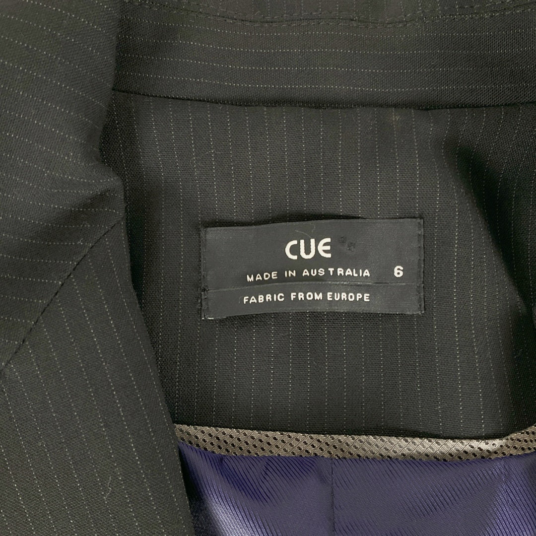 Cue - Black Jacket