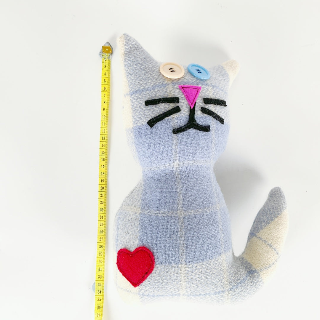 Artearoa – Blanket Cat – Blue & Cream Check