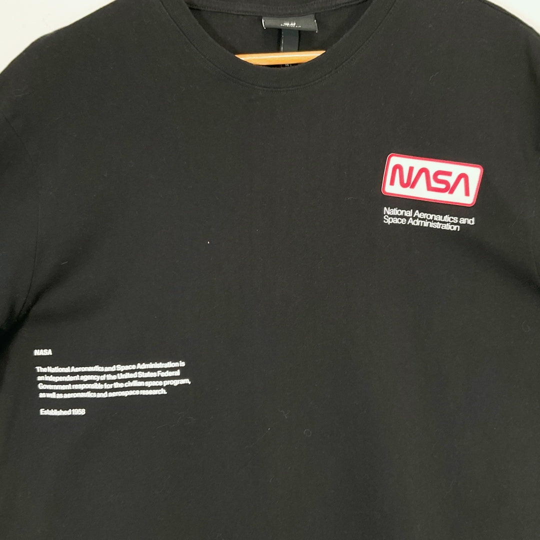 H&M - NASA Graphic T-Shirt - Black - Size L