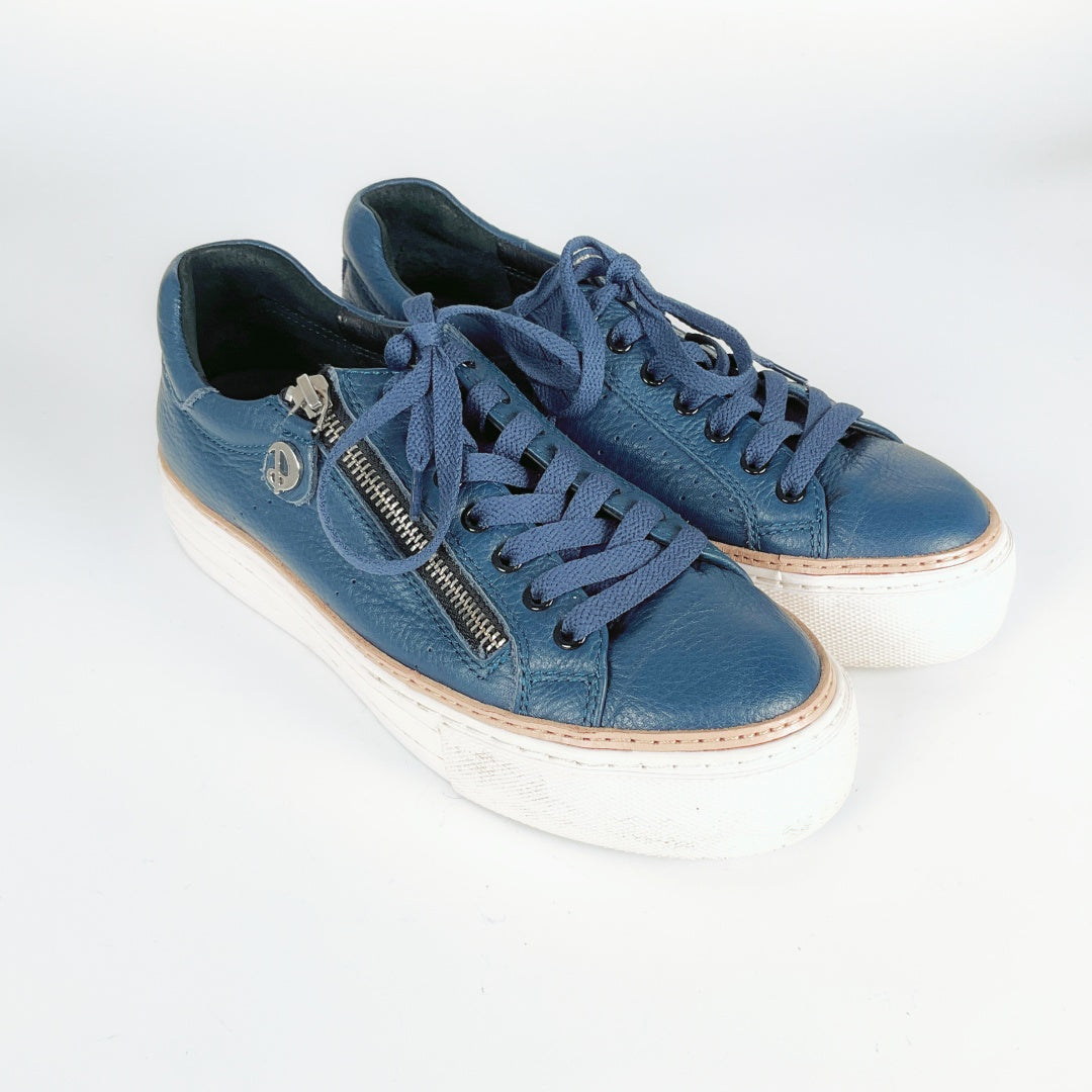 Deuce - Women's Blue Sneakers