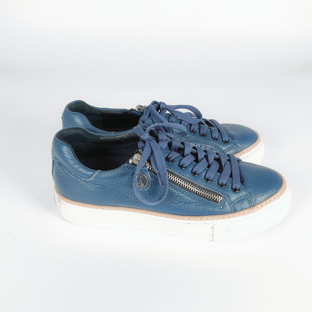 Deuce - Women's Blue Sneakers