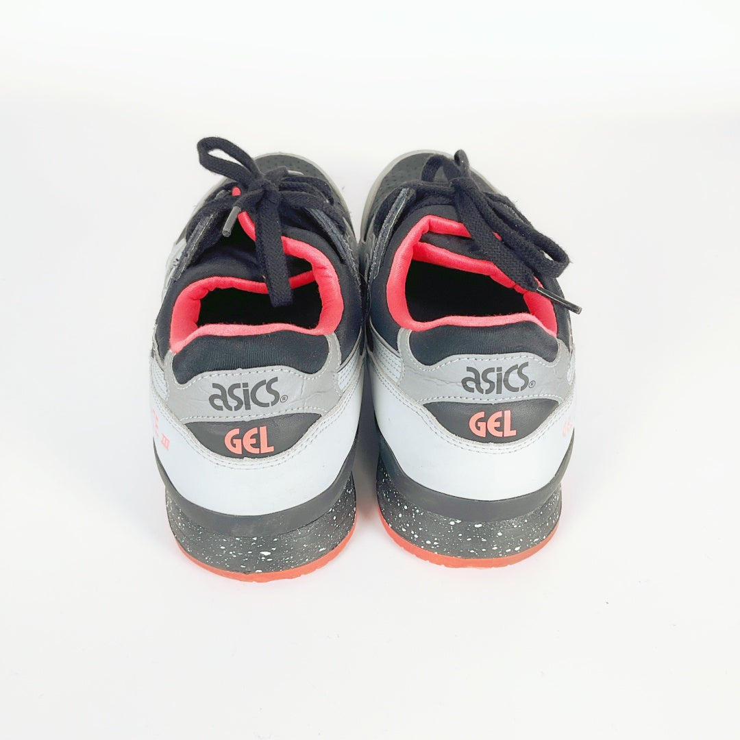 ASICS GEL-Lyte III Sneakers – Black, Silver & Red/Pink – US Men's 12