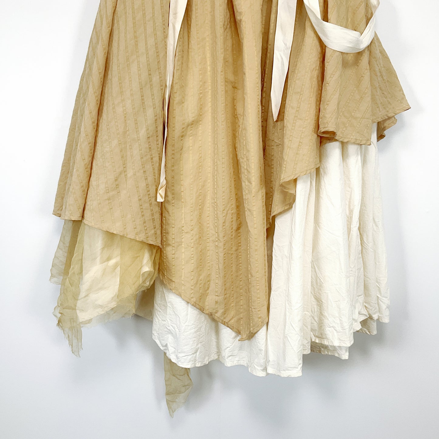 Murmurmi - Irregular Pleated Skirt