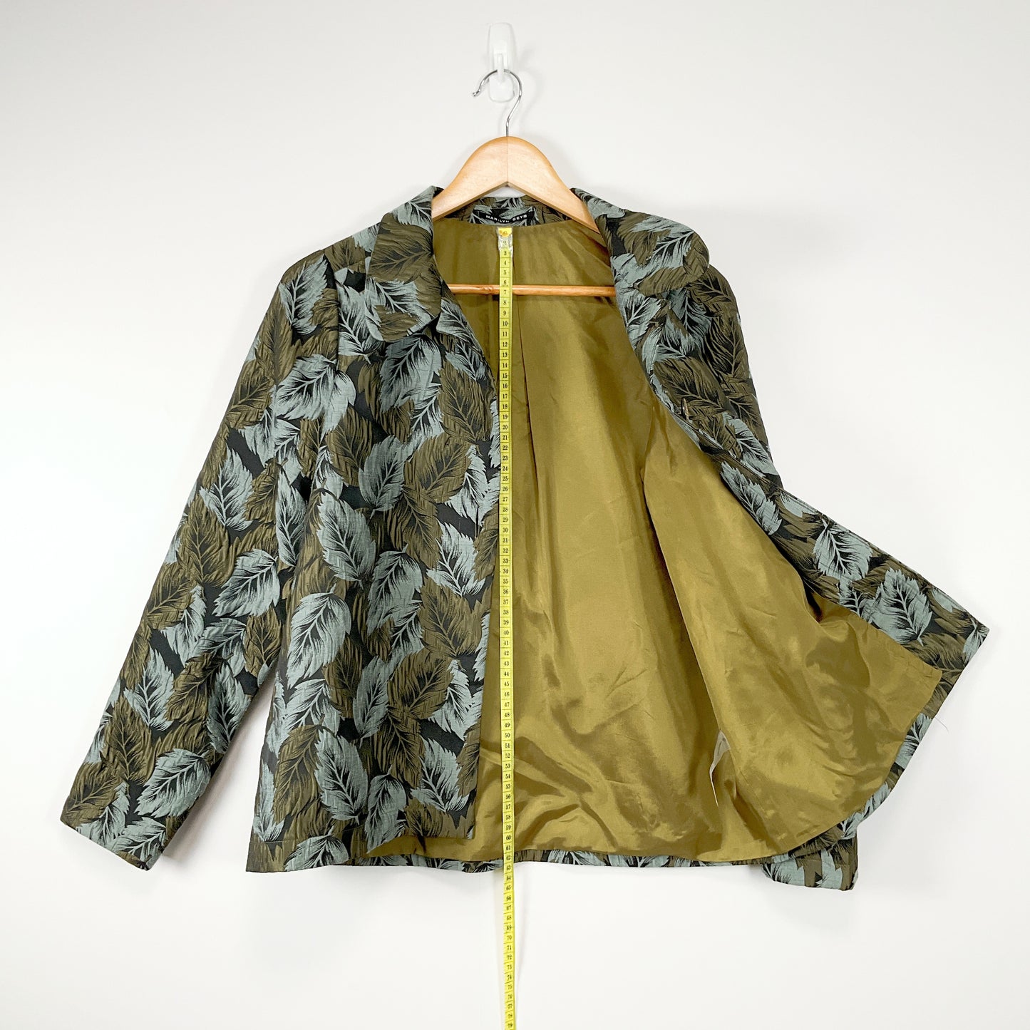 Marilyn Seyb - Classic Button-Up Top