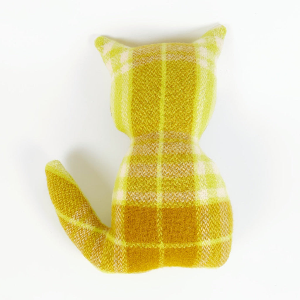 Artearoa – Blanket Cat – Lime Green Check