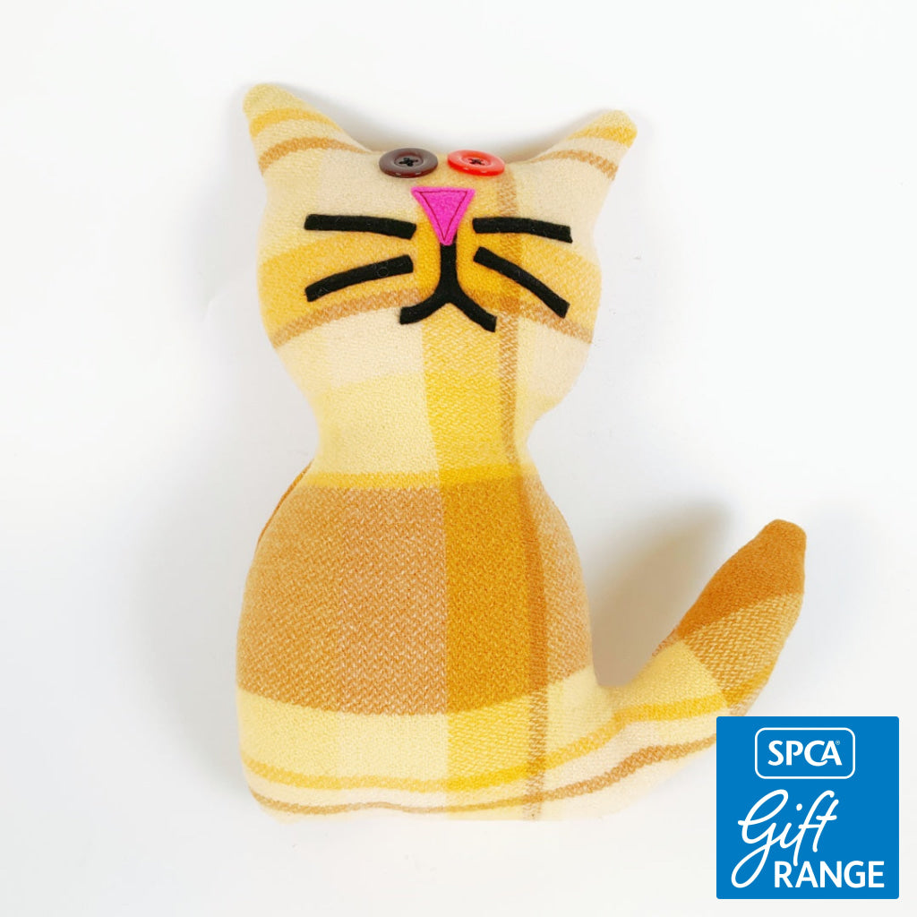 Artearoa – Blanket Cat – Mustard Yellow Check