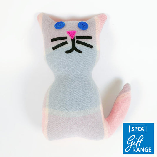 Artearoa – Blanket Cat – Pastel Patchwork