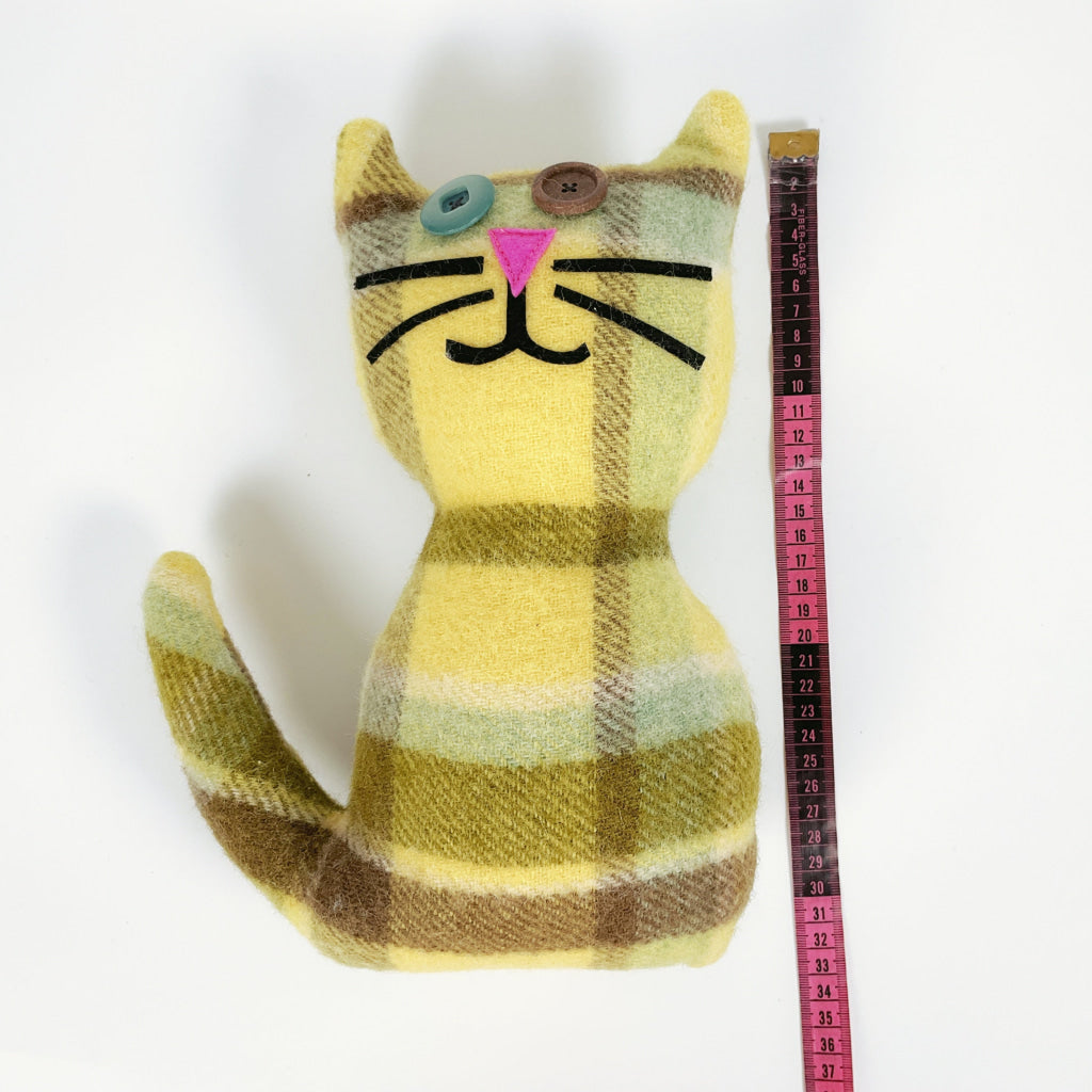 Artearoa - Blanket Cat - Yellow