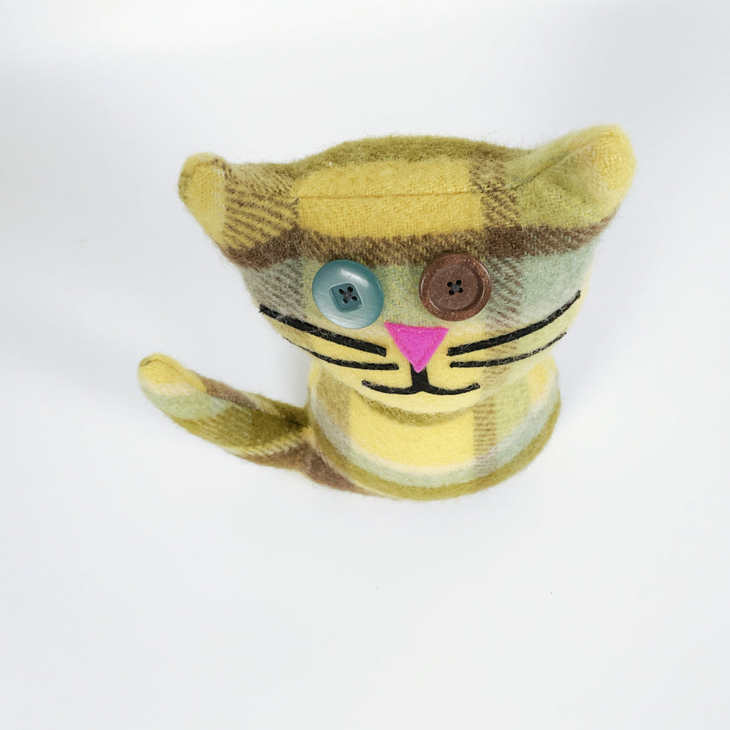 Artearoa - Blanket Cat - Yellow