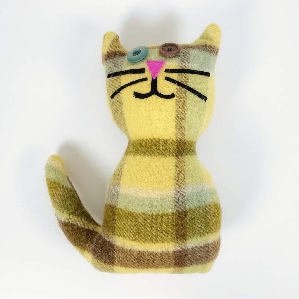 Artearoa - Blanket Cat - Yellow