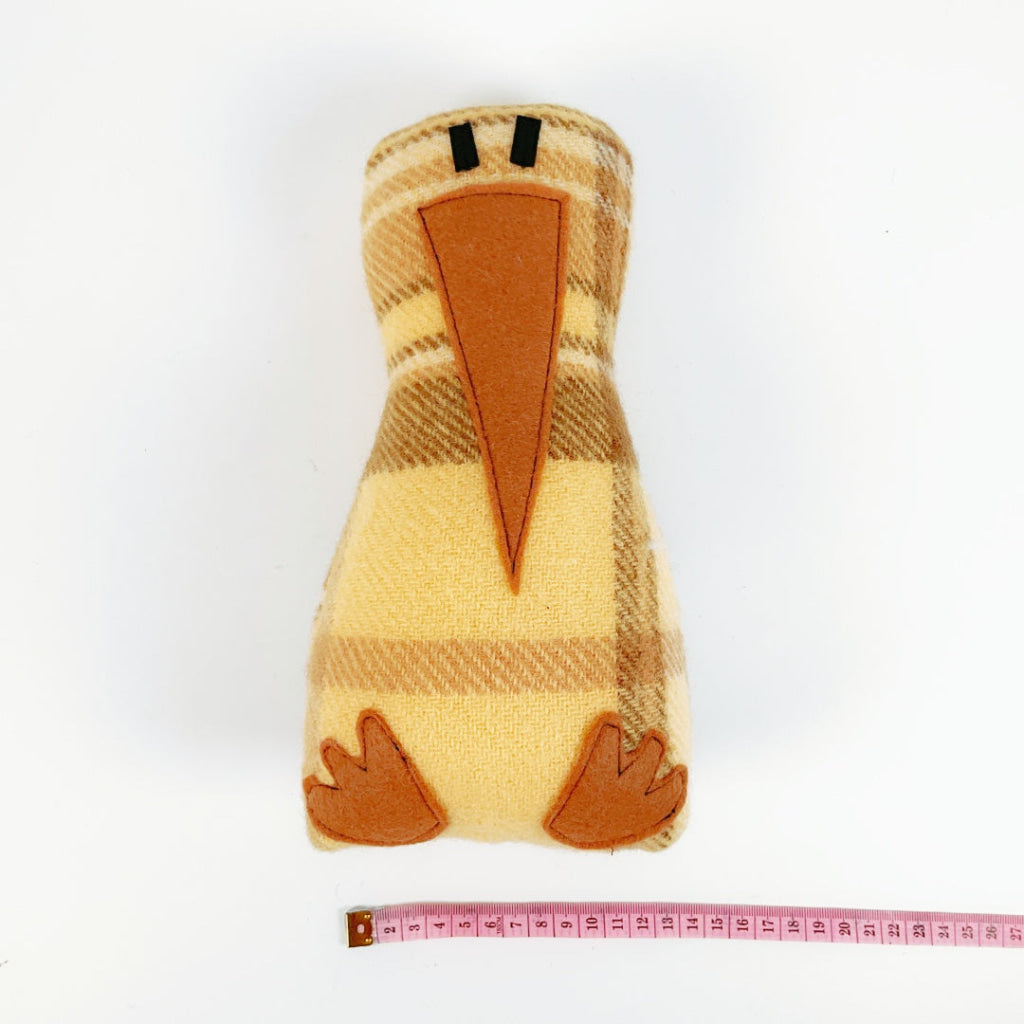 Artearoa – Colourful G.N. Kiwi – Neutral Brown Check