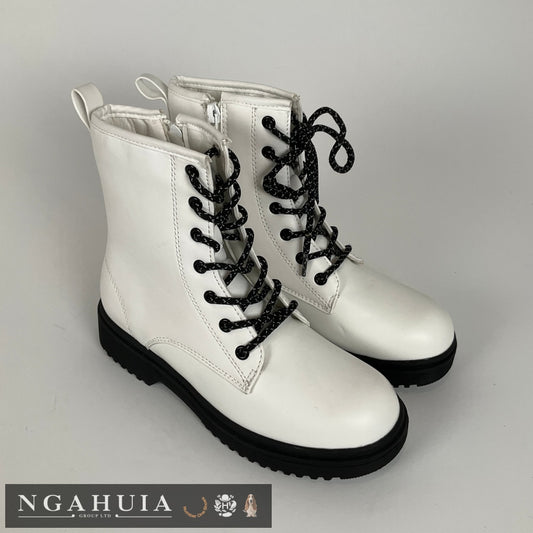 Generation New - Kid’s Ankle Boots - Size 1 - Shoes