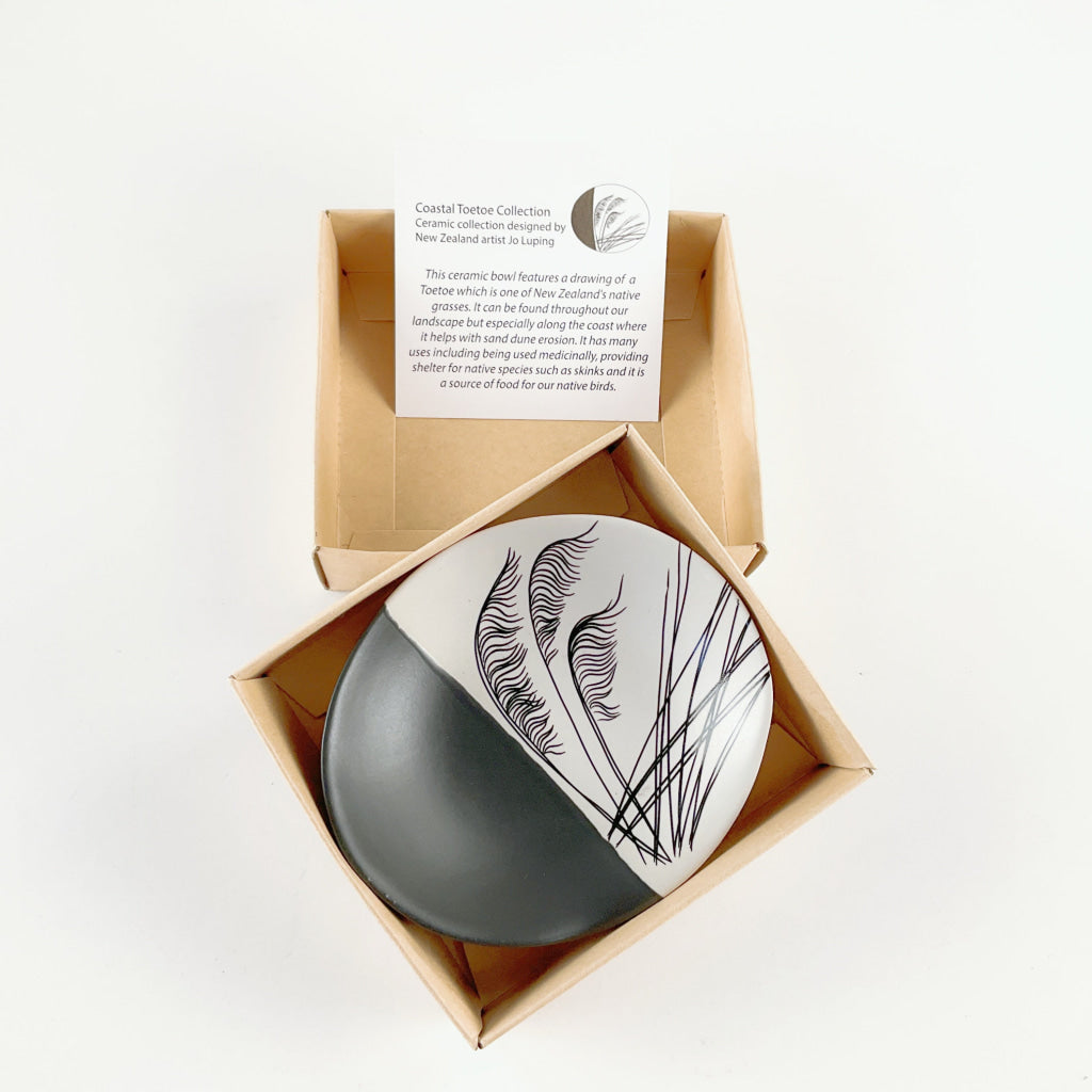 Jo Luping - Coastal Toetoe 10 Cm Bowl